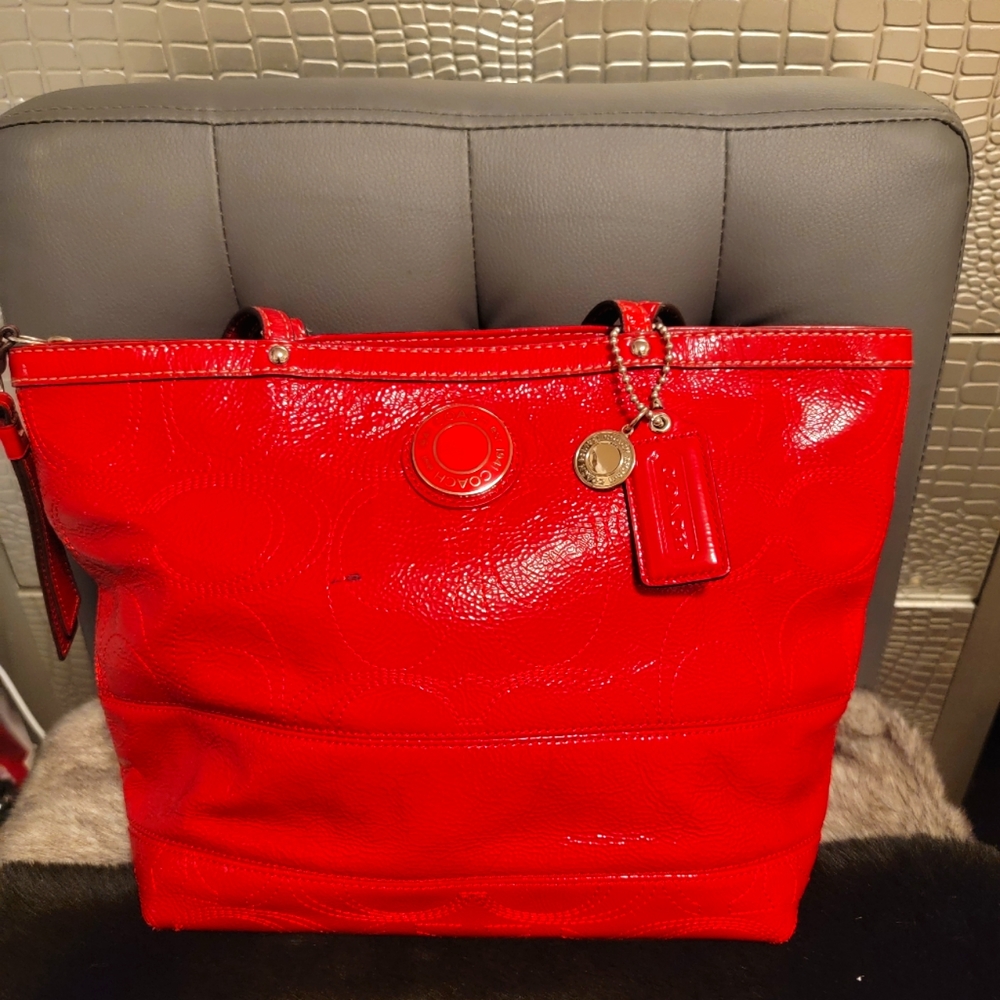 Vintage Coach shoulder bag